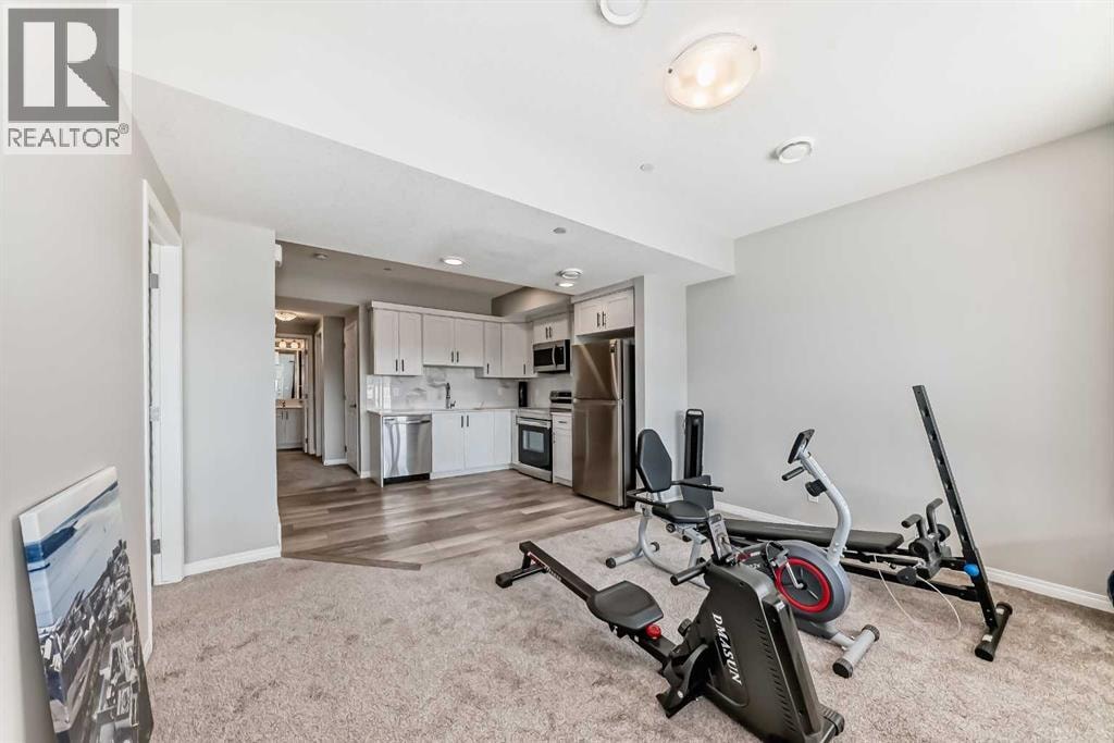 73 Lucas Heights NW — photo 40