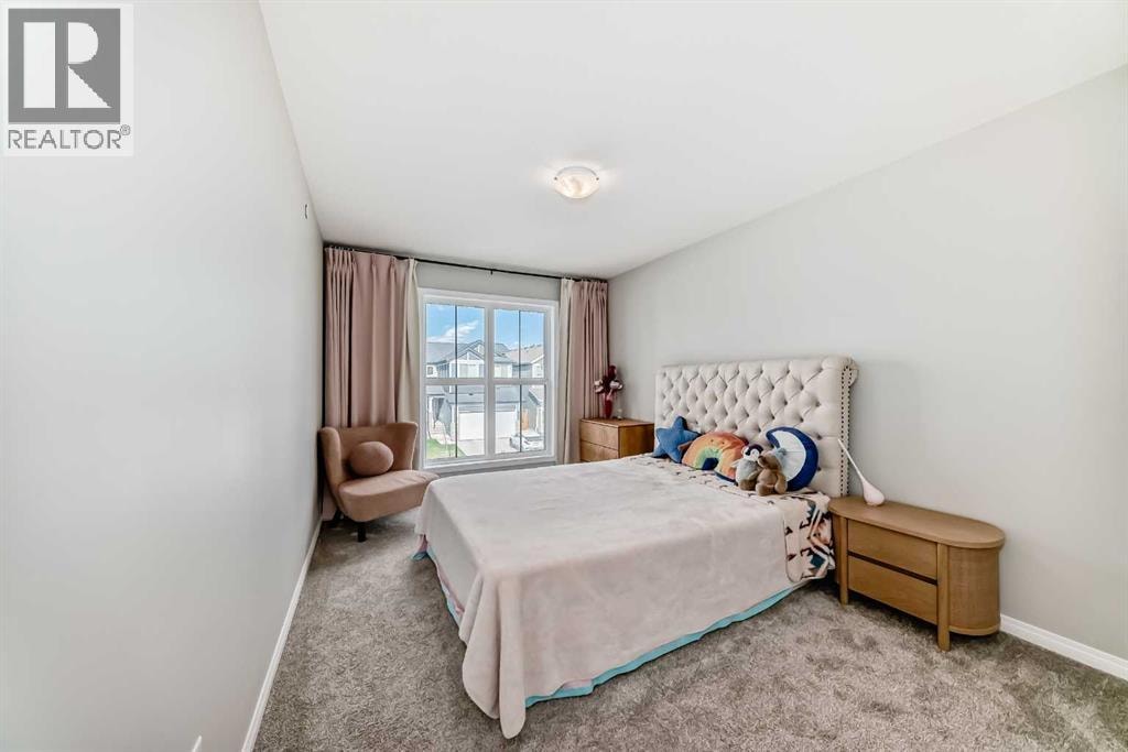 73 Lucas Heights NW — photo 33