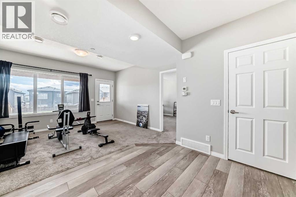 73 Lucas Heights NW — photo 39