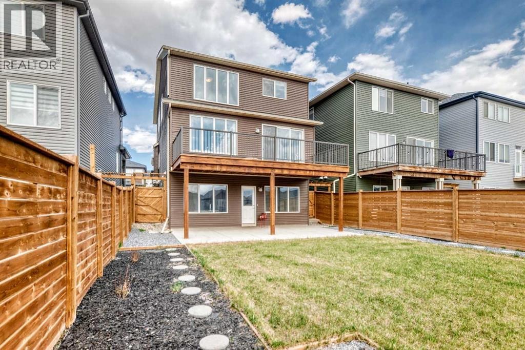73 Lucas Heights NW — photo 46