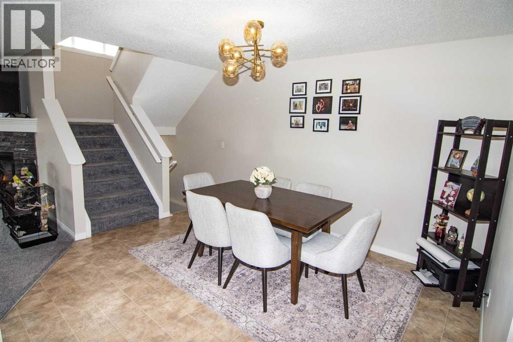 754 Luxstone Gate SW — photo 9