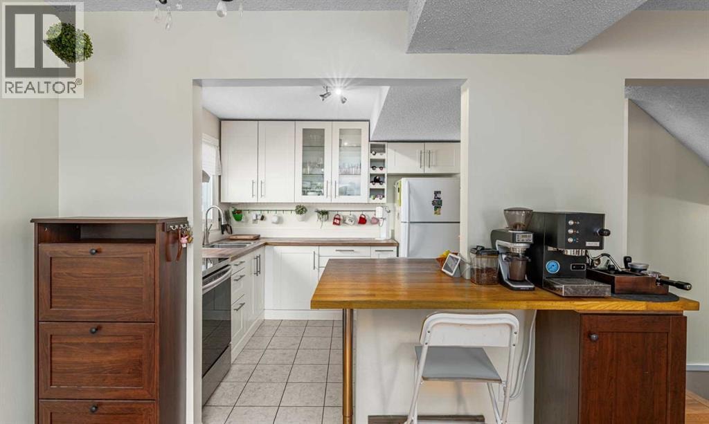 1455 Berkley Drive NW — photo 10