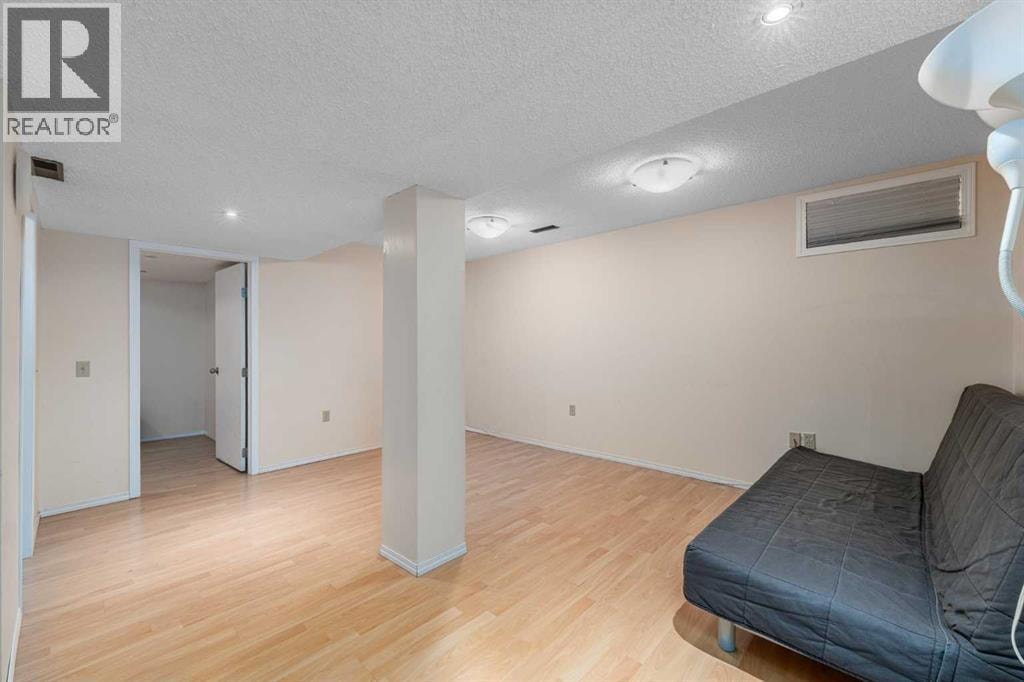 1455 Berkley Drive NW — photo 27