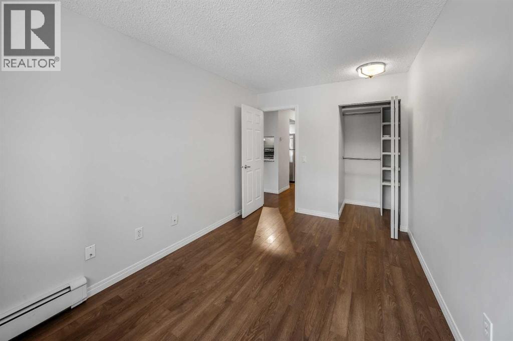 205, 305 25 Avenue SW — photo 11