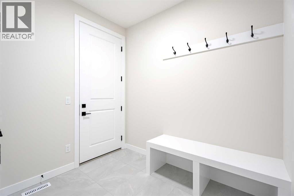 2045 Waterbury Road — photo 8