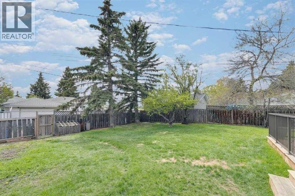 6140 Dalmarnock Crescent NW — photo 32