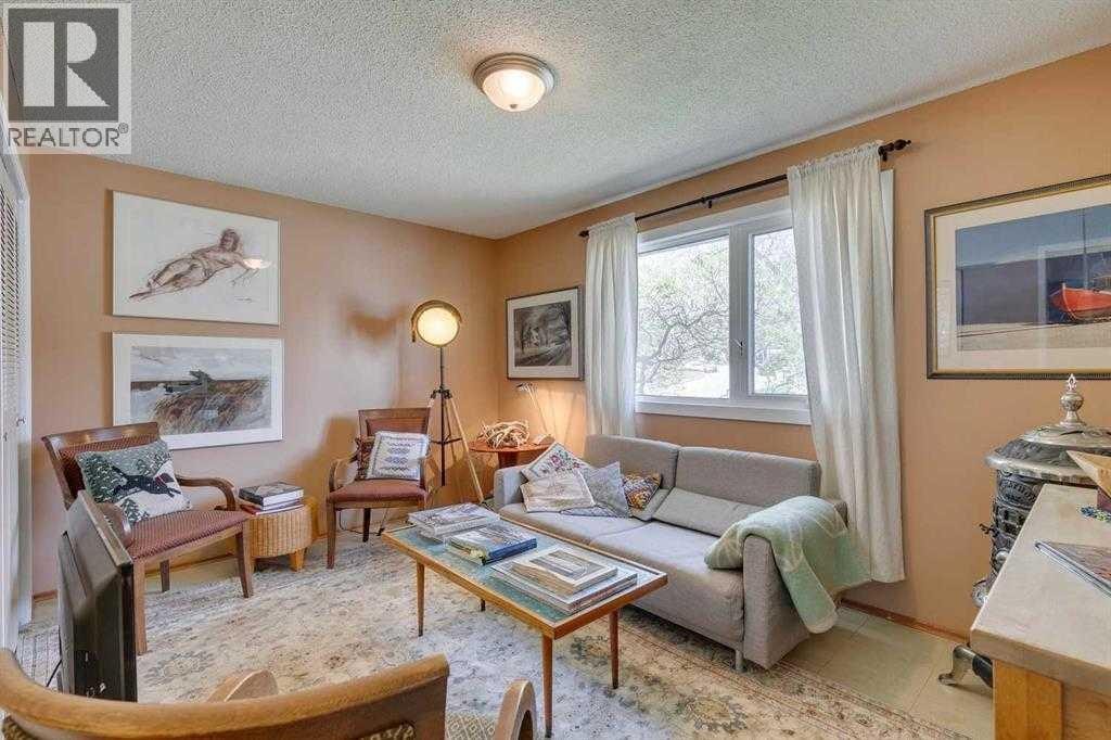 6140 Dalmarnock Crescent NW — photo 16
