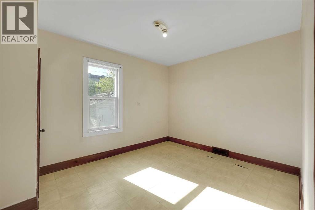 1507 1 Street NE — photo 23