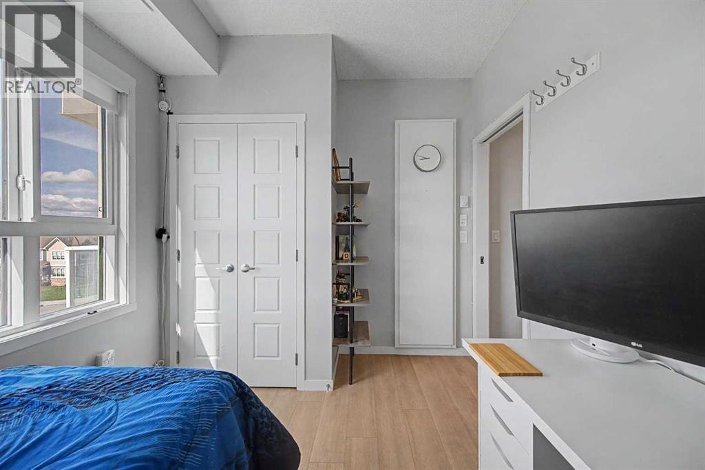 304, 40 Carrington Plaza NW — photo 25