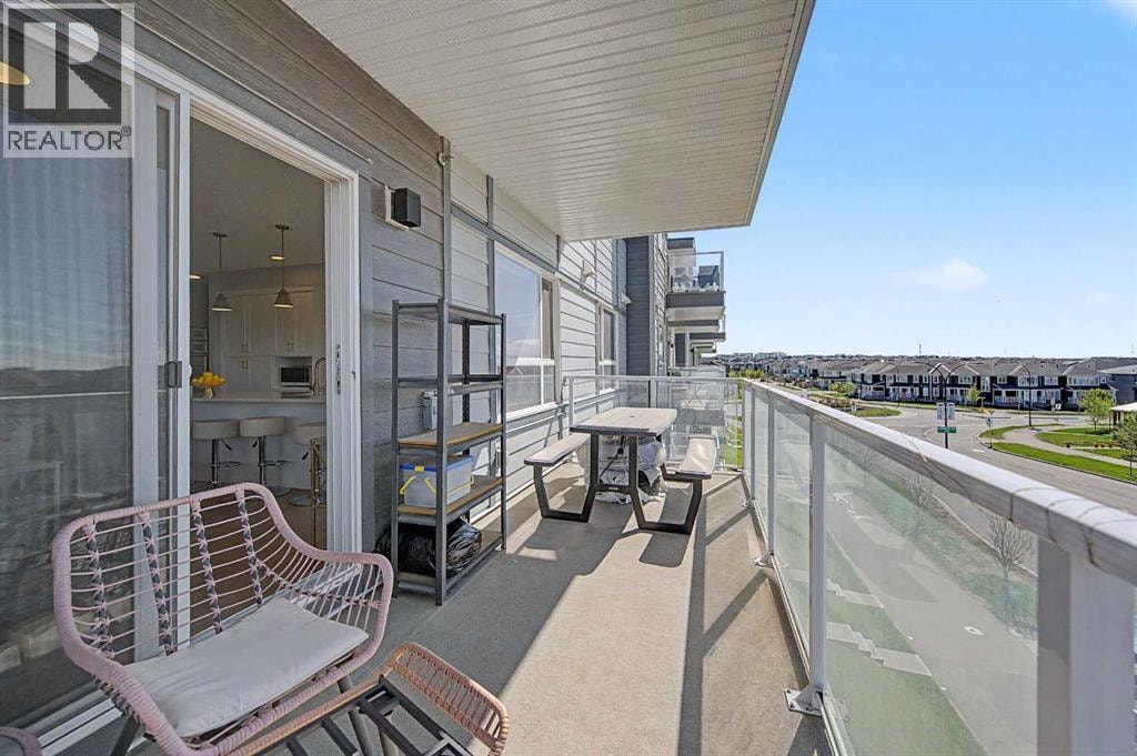 304, 40 Carrington Plaza NW — photo 29