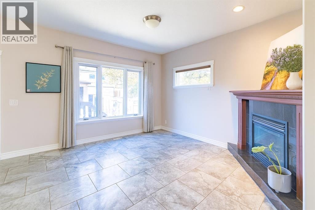 1421 40 Street SW — photo 13