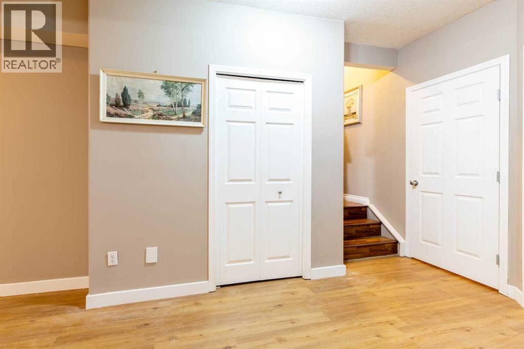 1421 40 Street SW — photo 36