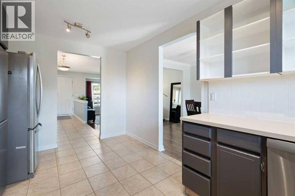 8 Hawkwood Place NW — photo 14