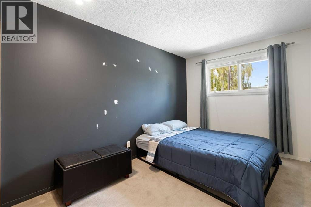8 Hawkwood Place NW — photo 25