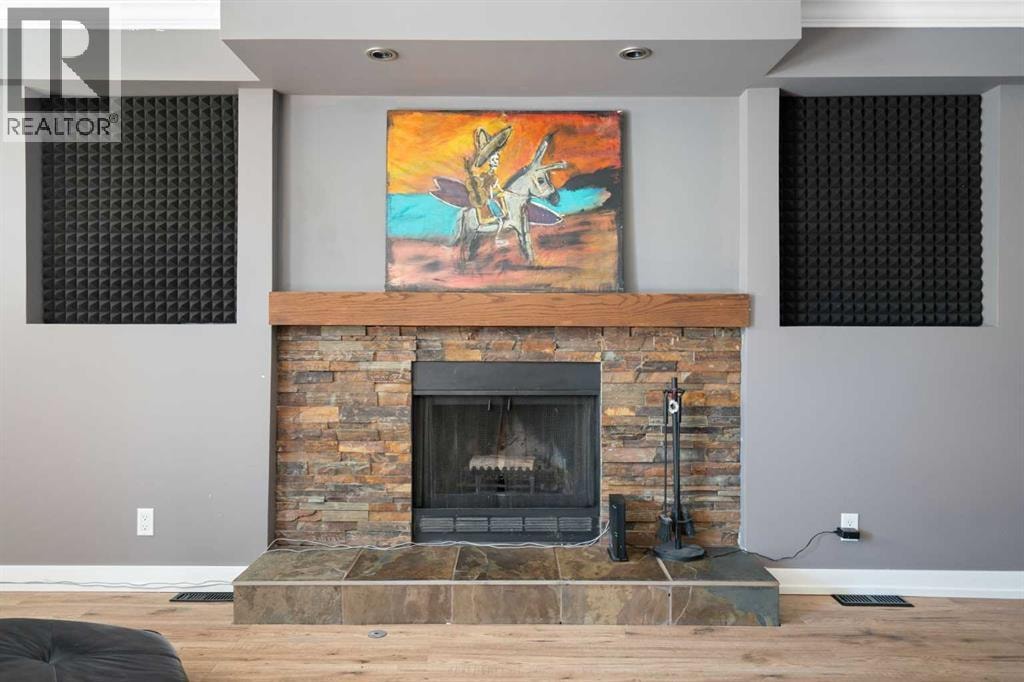 8 Hawkwood Place NW — photo 30