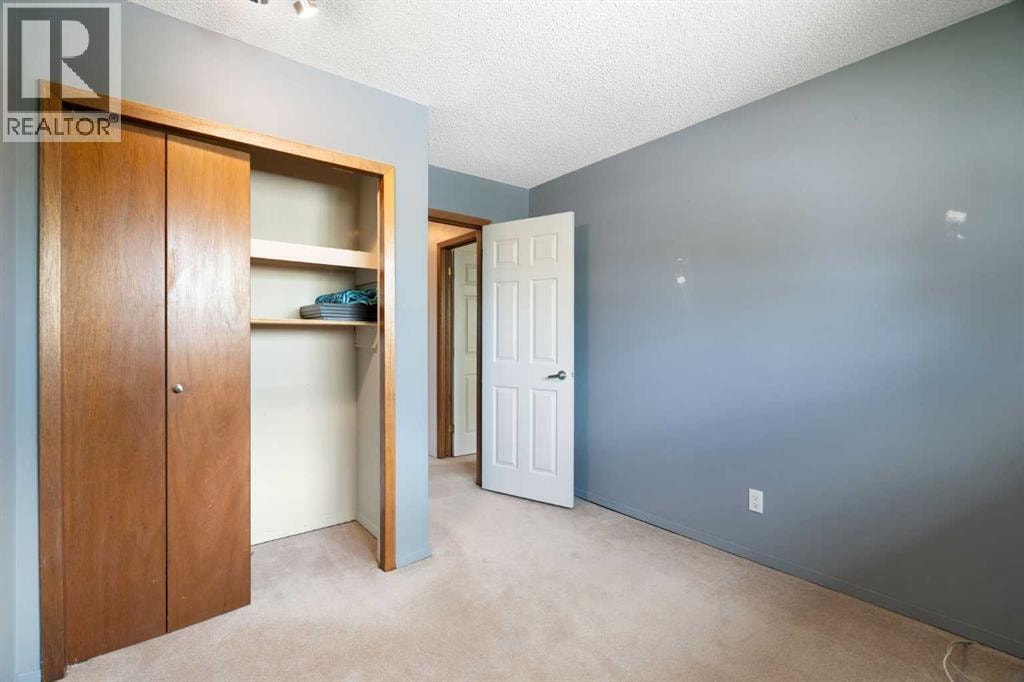 8 Hawkwood Place NW — photo 24