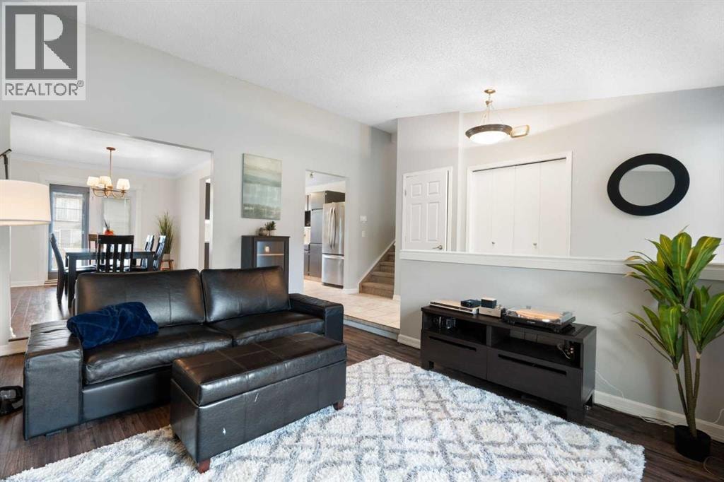 8 Hawkwood Place NW — photo 8