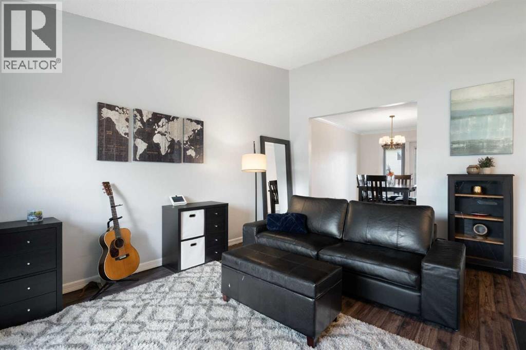8 Hawkwood Place NW — photo 7