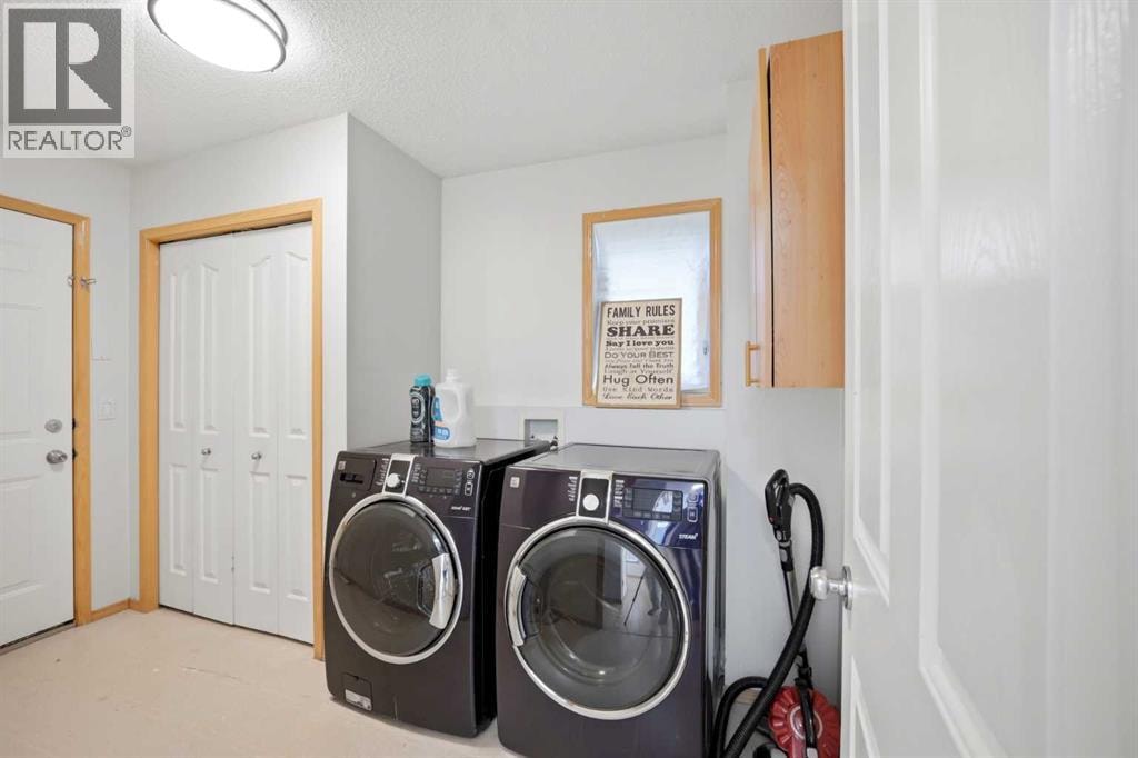 101 Coville Crescent NE — photo 25