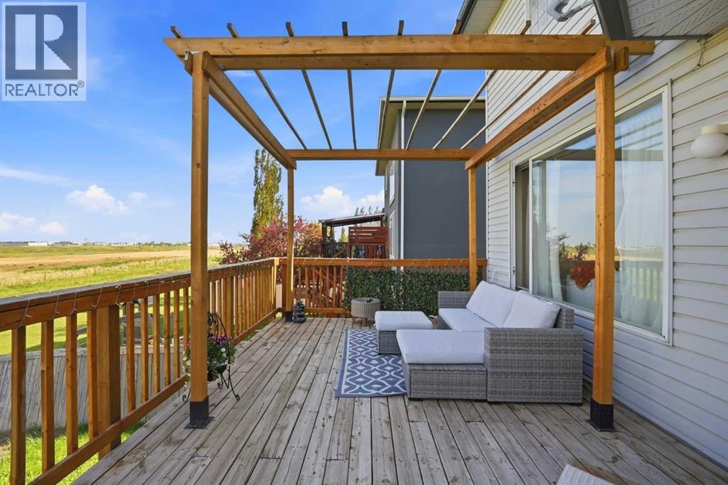 101 Coville Crescent NE — photo 39