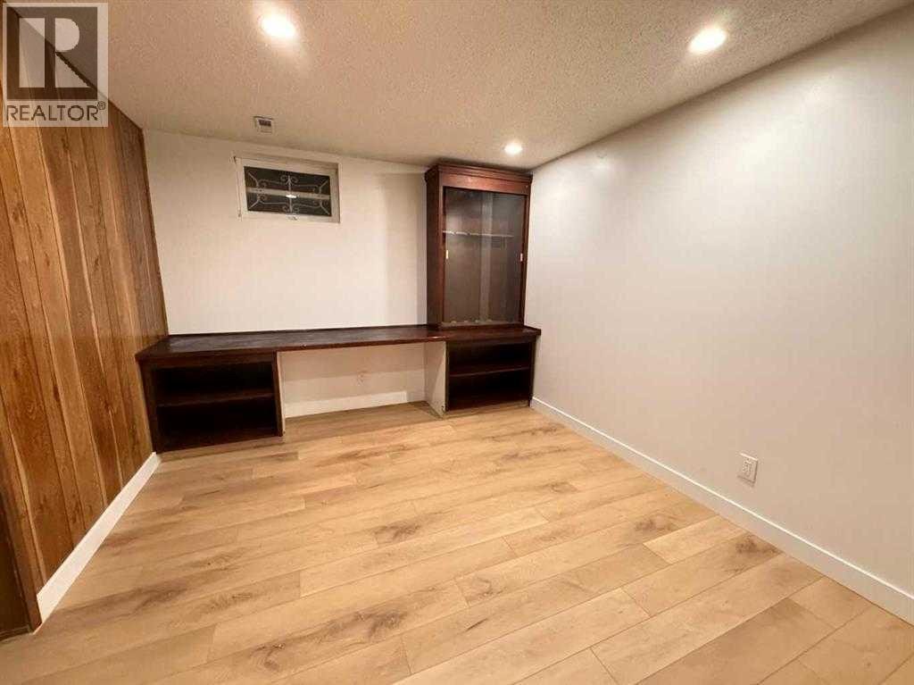 5632 Dalhousie Drive NW — photo 30