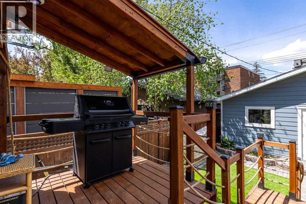 726 Memorial Drive NW — photo 35