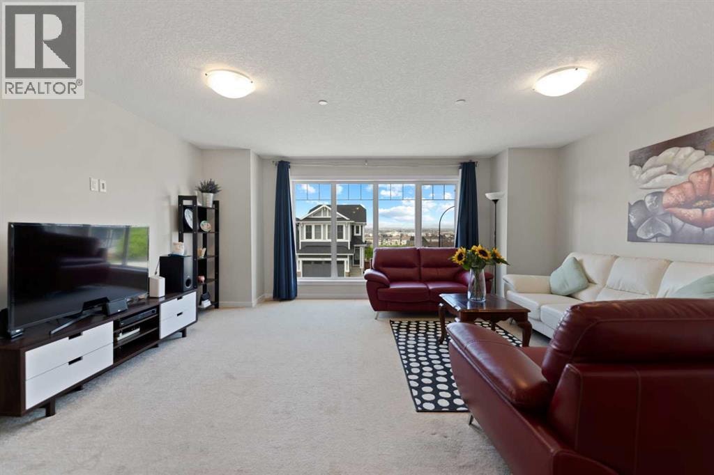 249 Lucas Crescent NW — photo 14