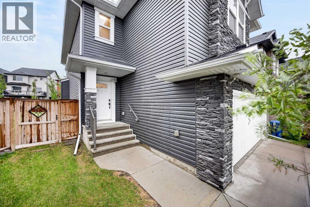 39 Nolanfield Crescent NW — photo 3