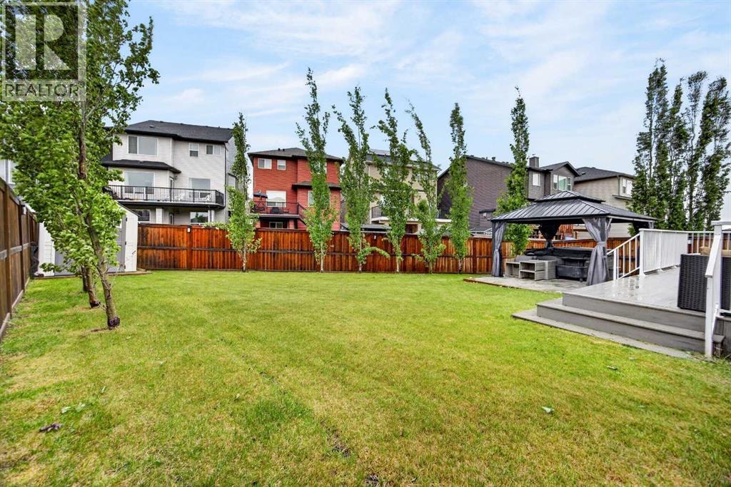 39 Nolanfield Crescent NW — photo 44
