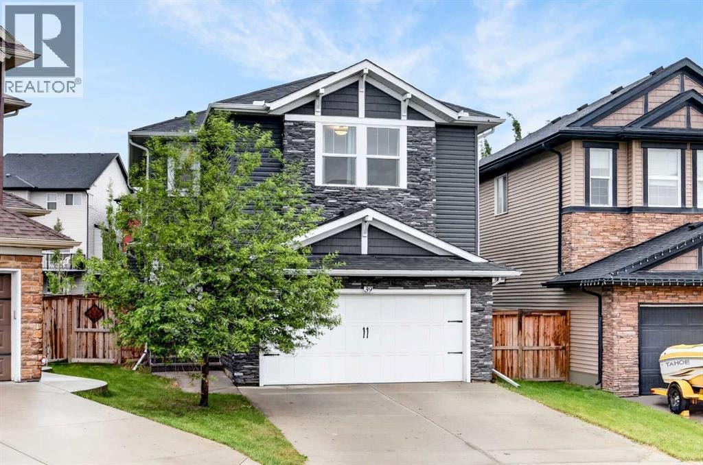 39 Nolanfield Crescent NW — photo 2