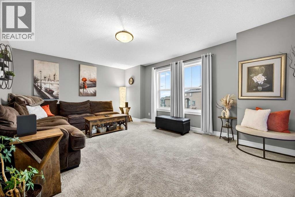 39 Nolanfield Crescent NW — photo 21