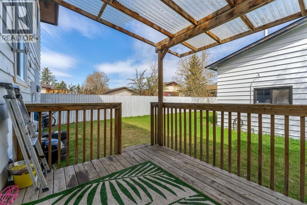 316 Templeton Circle NE — photo 39
