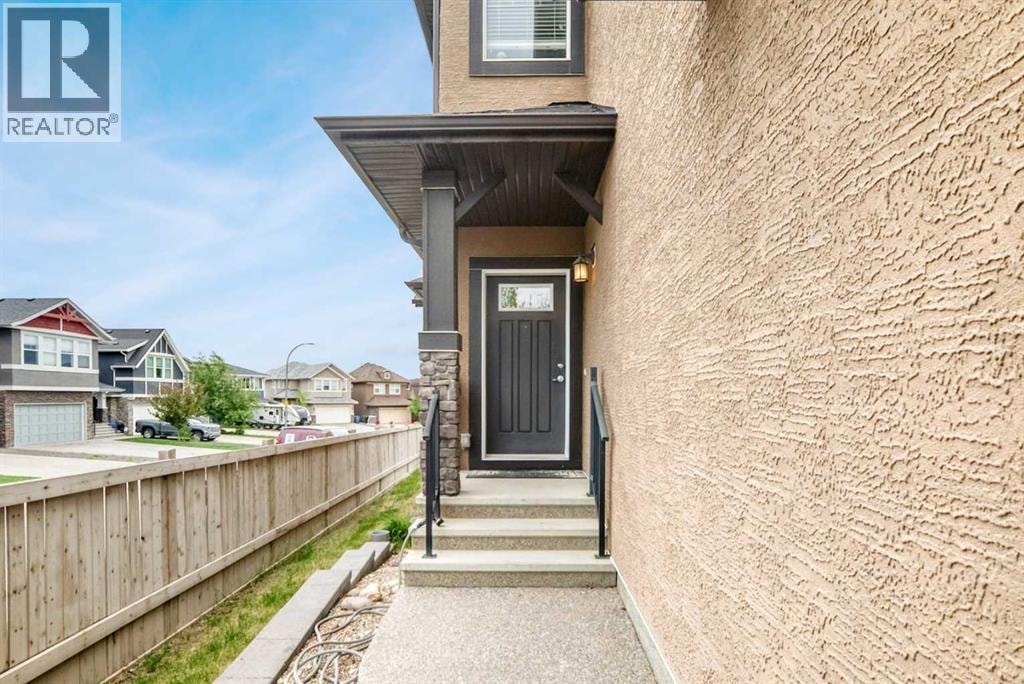 204 Evansview Road NW — photo 2