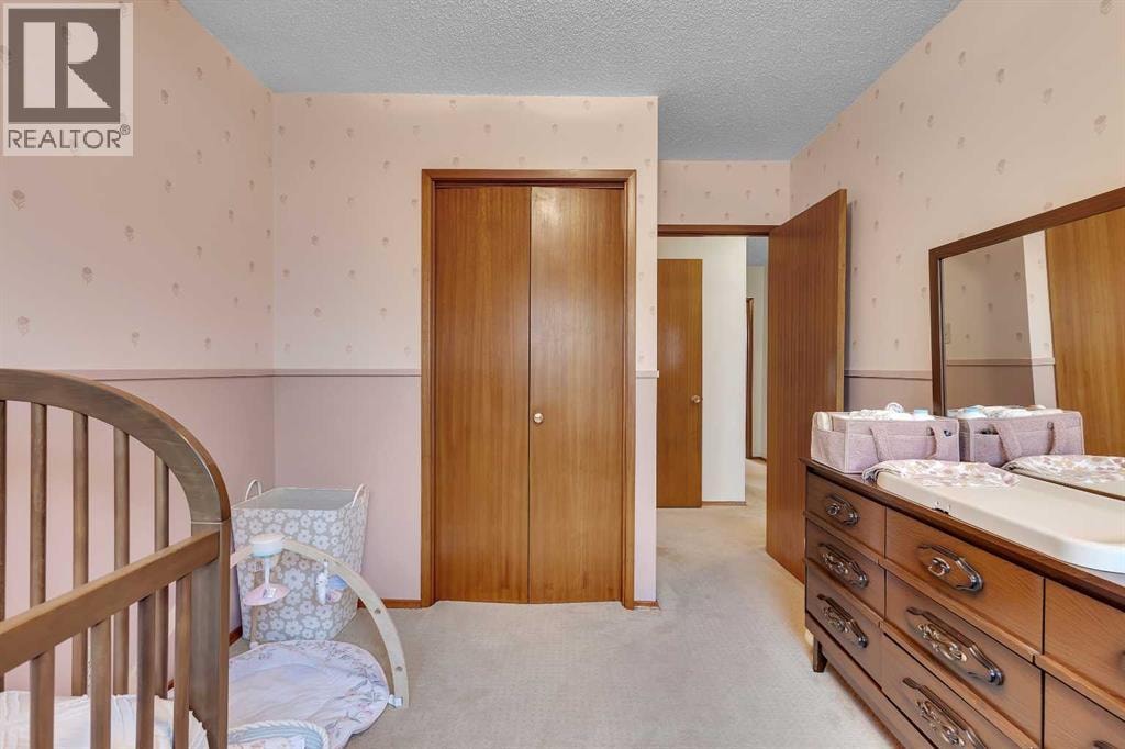 9828 Fairmount Drive SE — photo 17