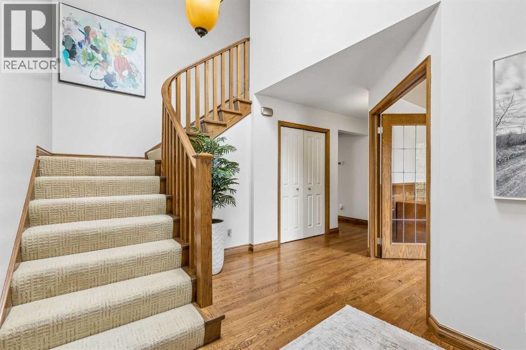65 Woodpath Terrace SW — photo 8