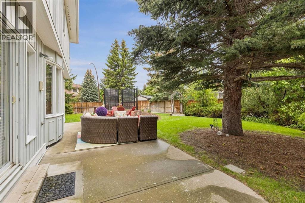 65 Woodpath Terrace SW — photo 46