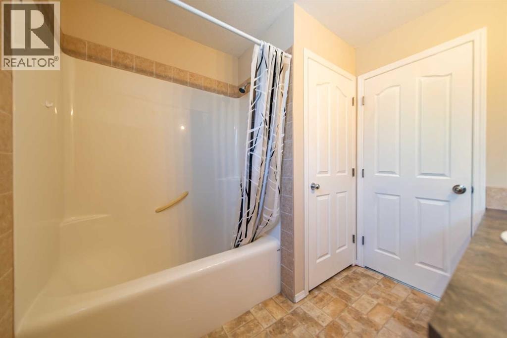 131 Everglen Rise SW — photo 25