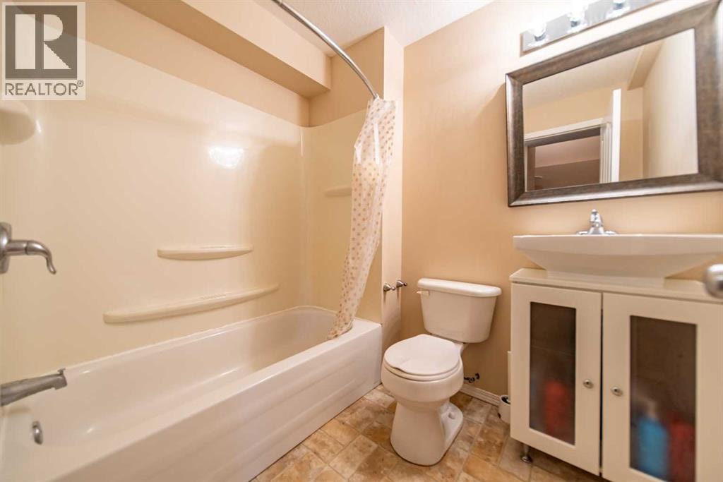 131 Everglen Rise SW — photo 33