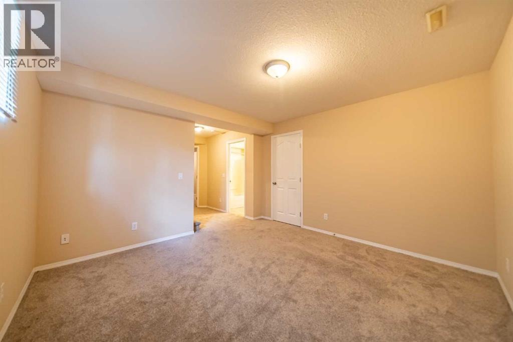 131 Everglen Rise SW — photo 29