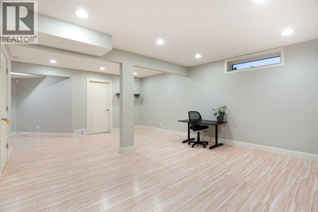90 Discovery Ridge Road SW — photo 37