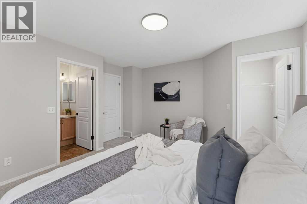 115 Elgin Meadows View SE — photo 17
