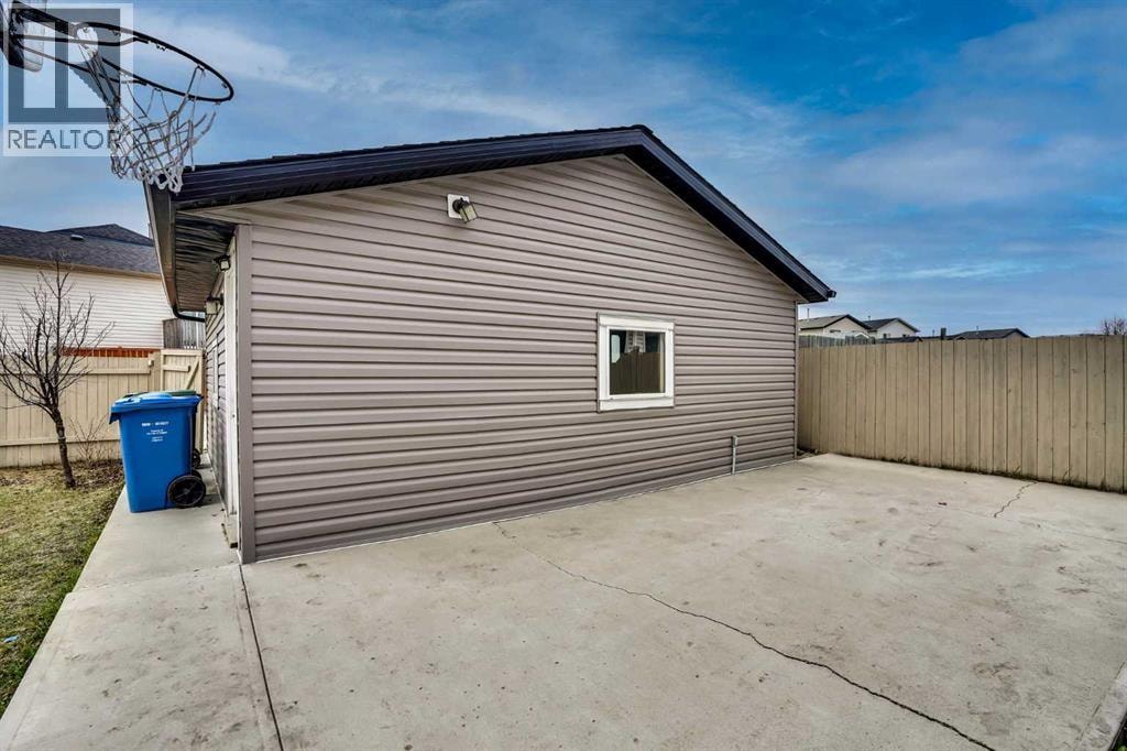 4 Martin crossing Bay NE — photo 48