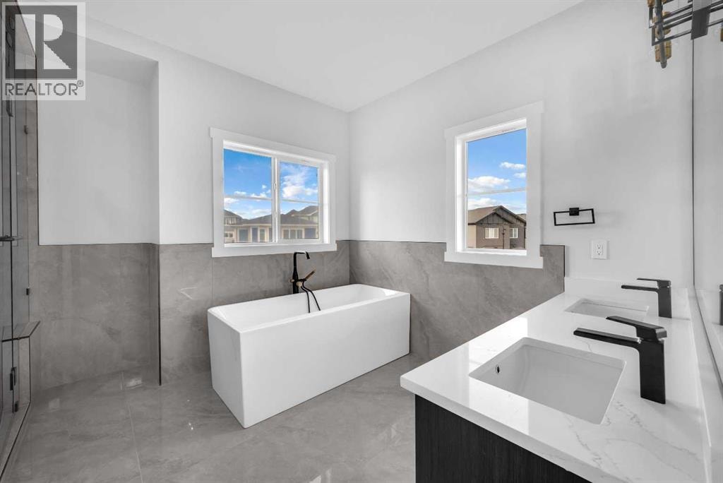 203 KINNIBURGH Place — photo 32