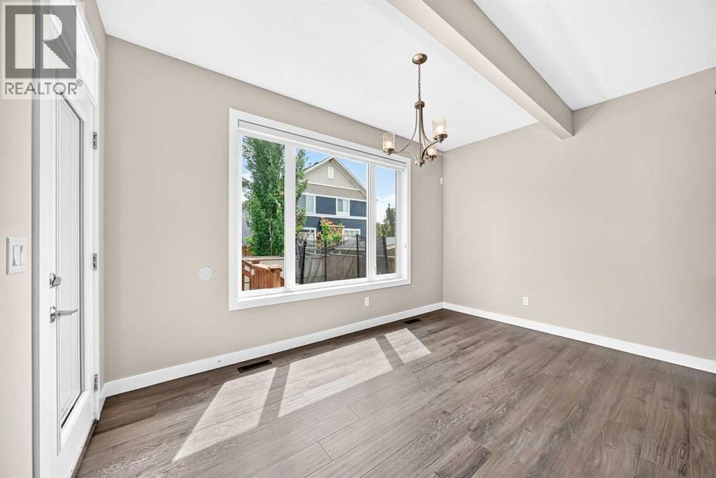 133 Baywater Way SW — photo 11