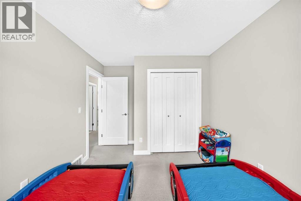 133 Baywater Way SW — photo 32