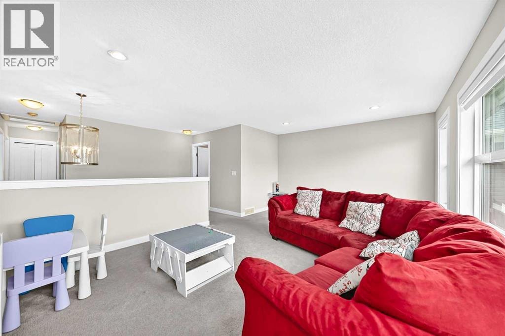 133 Baywater Way SW — photo 37