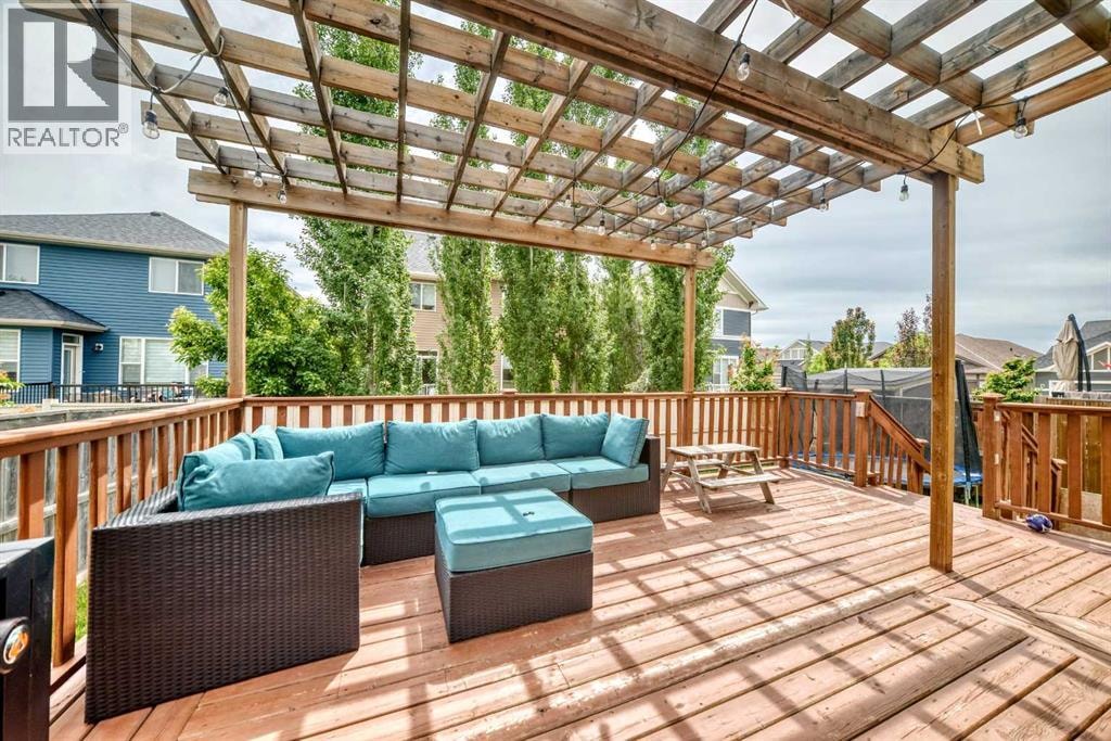133 Baywater Way SW — photo 41