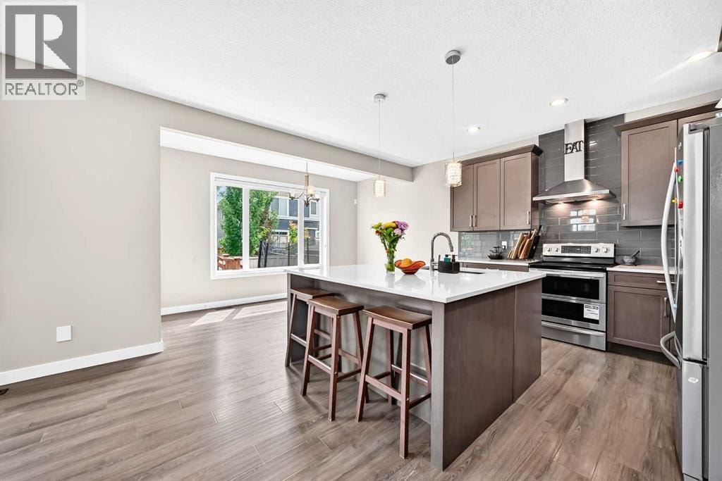 133 Baywater Way SW — photo 8