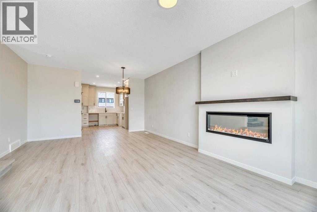 28 Mitchell Way NW — photo 10