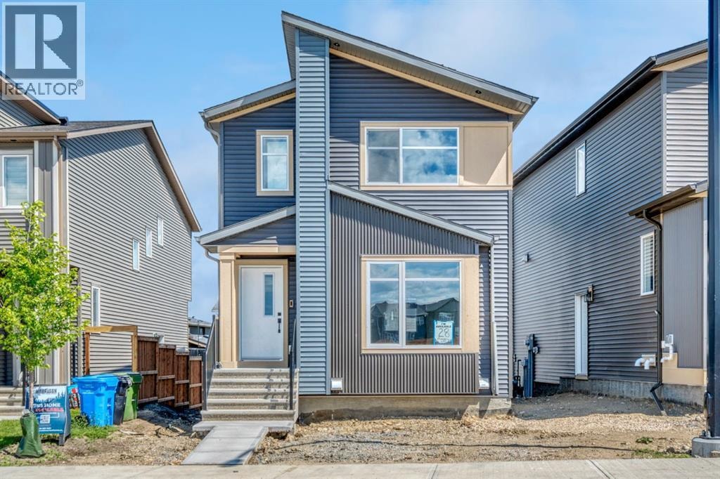 28 Mitchell Way NW — photo 2